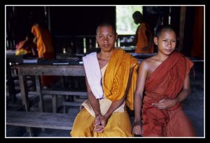 Buddhist Monks_13.jpg
